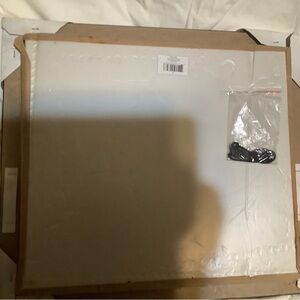 White Canvas with Accessories